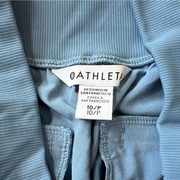 Athleta Nolita Slim Tapered Crop Pants in Periwinkle, size 10P - Picture 7 of 9